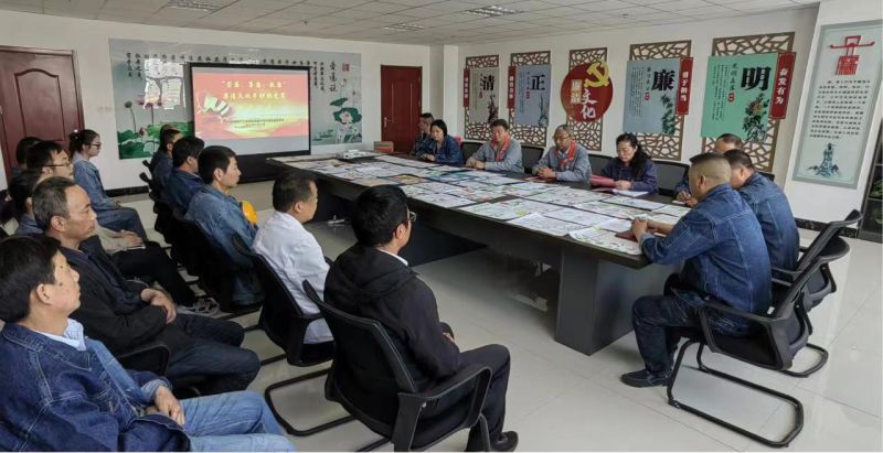 物產(chǎn)工投公司紀(jì)委舉辦&ldquo;崇廉、尊廉、敬廉&rdquo; 廉潔文化手抄報評比活動