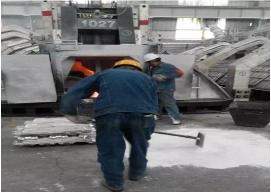 加強(qiáng)法治觀念、保障安全生產(chǎn)  嚴(yán)抓細(xì)管助推電解鋁安全生產(chǎn)新局面