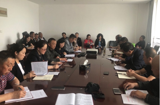 物產(chǎn)配送公司所屬黨支部召開&ldquo;不忘初心、牢記使命&rdquo;主題教育專題研討會(huì)